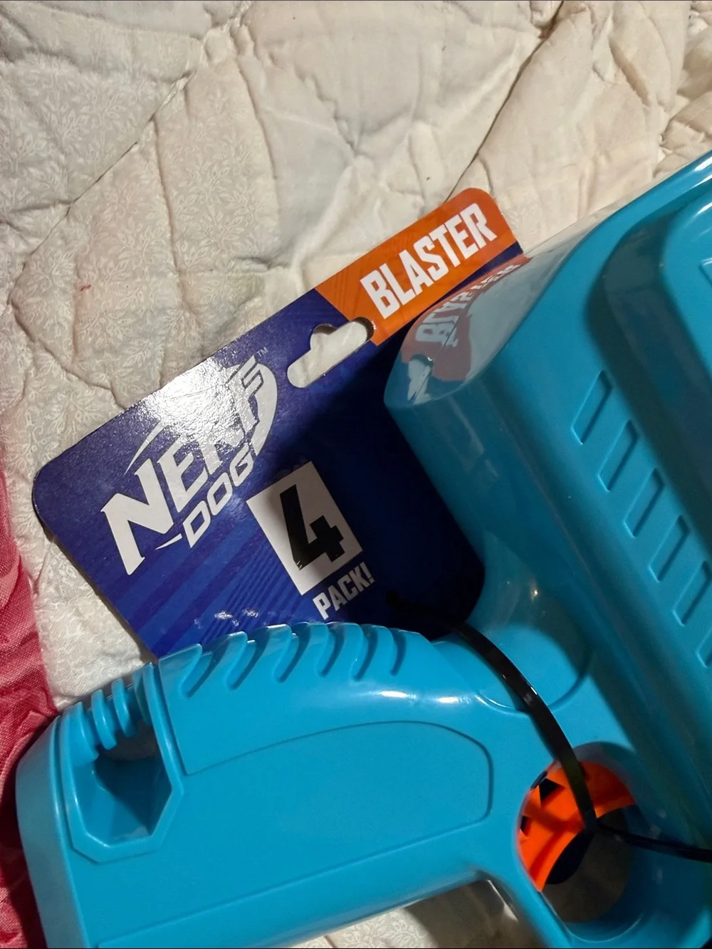 NWT Nerf Dog Blue & Orange Launcher with 4 Neon Yellow Tennis Balls -50 feet